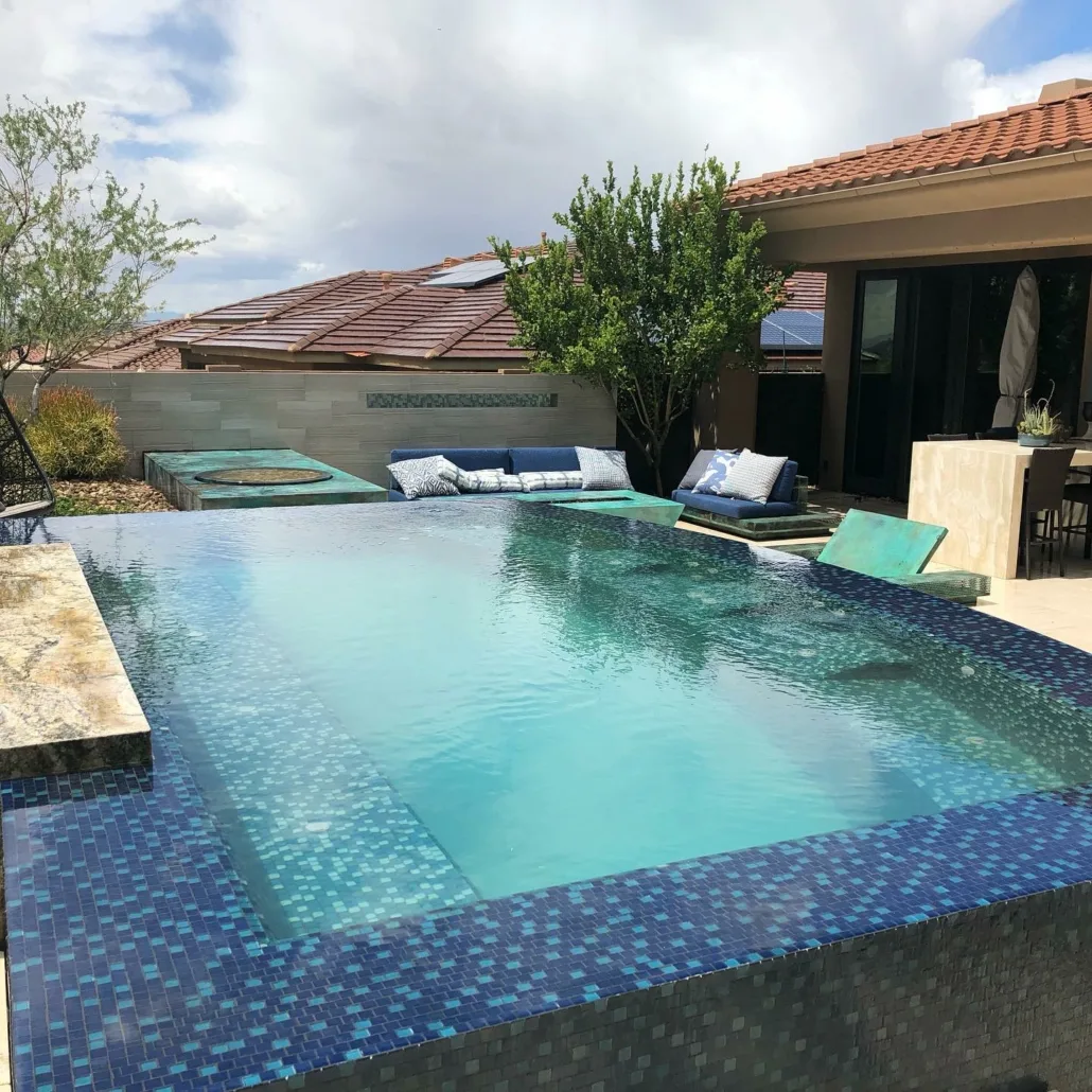 What Is a Custom Spool Pool: Luxury Spool Pool Guide Scottsdale