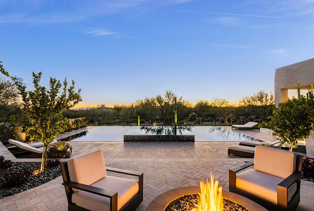 Scottsdale Infinity Pool Luxury Design10, Scottsdale, AZ — Sonoran Waters